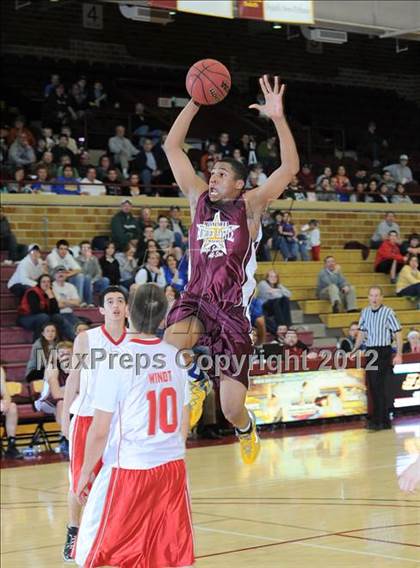 Thumbnail 3 in Minnesota vs Wisconsin (Border Battle All-Star Game) photogallery.
