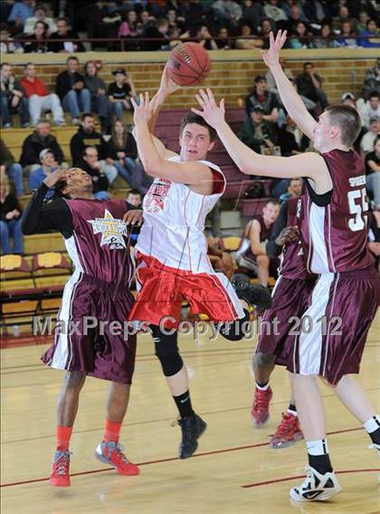 Thumbnail 1 in Minnesota vs Wisconsin (Border Battle All-Star Game) photogallery.