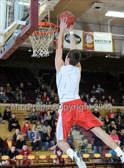 Thumbnail 2 in Minnesota vs Wisconsin (Border Battle All-Star Game) photogallery.