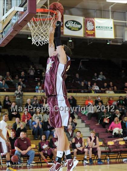 Thumbnail 2 in Minnesota vs Wisconsin (Border Battle All-Star Game) photogallery.