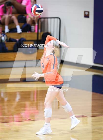 Thumbnail 3 in Seven Lakes @ Tompkins photogallery.