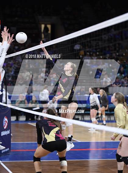 Thumbnail 1 in Lewis-Palmer vs. Ponderosa (CHSAA 4A Playoff) photogallery.