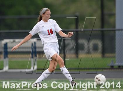 Thumbnail 2 in Fremd @ Batavia photogallery.