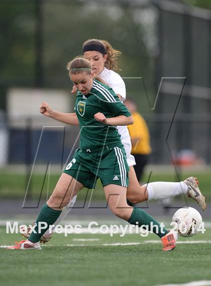 Thumbnail 1 in Fremd @ Batavia photogallery.