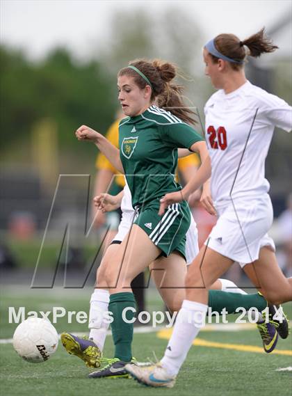 Thumbnail 1 in Fremd @ Batavia photogallery.