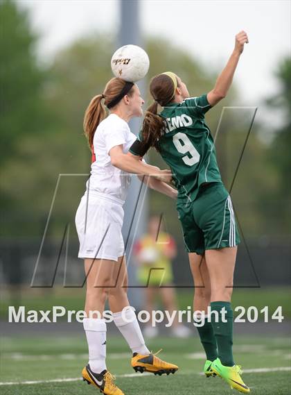 Thumbnail 2 in Fremd @ Batavia photogallery.