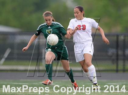 Thumbnail 1 in Fremd @ Batavia photogallery.