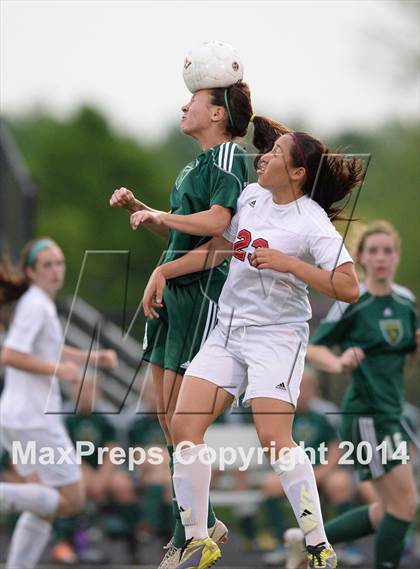 Thumbnail 2 in Fremd @ Batavia photogallery.