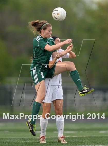 Thumbnail 1 in Fremd @ Batavia photogallery.