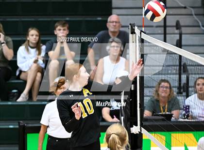 Thumbnail 2 in Arapahoe @ Mountain Vista (CHSAA 5A Region 5) photogallery.