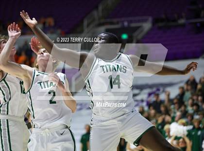 Thumbnail 2 in Brighton vs. Olympus (UHSAA 5A Quarterfinal) photogallery.
