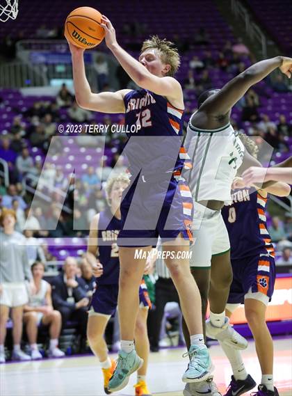 Thumbnail 1 in Brighton vs. Olympus (UHSAA 5A Quarterfinal) photogallery.