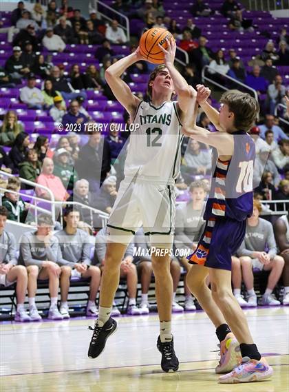 Thumbnail 2 in Brighton vs. Olympus (UHSAA 5A Quarterfinal) photogallery.