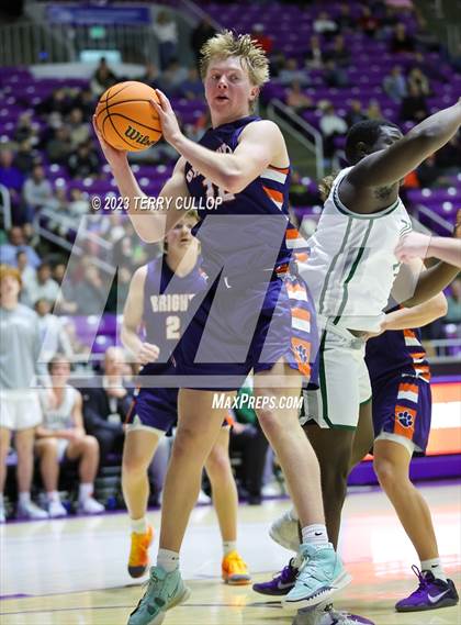 Thumbnail 1 in Brighton vs. Olympus (UHSAA 5A Quarterfinal) photogallery.