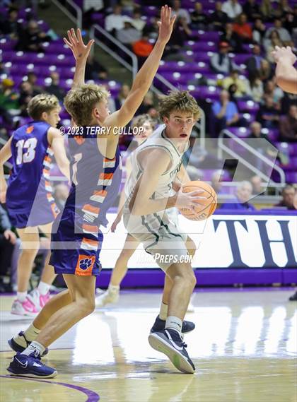 Thumbnail 2 in Brighton vs. Olympus (UHSAA 5A Quarterfinal) photogallery.