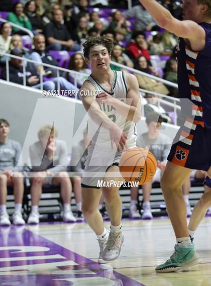 Thumbnail 3 in Brighton vs. Olympus (UHSAA 5A Quarterfinal) photogallery.