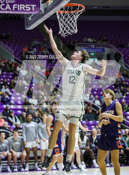 Thumbnail 3 in Brighton vs. Olympus (UHSAA 5A Quarterfinal) photogallery.