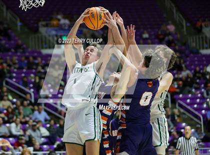 Thumbnail 2 in Brighton vs. Olympus (UHSAA 5A Quarterfinal) photogallery.