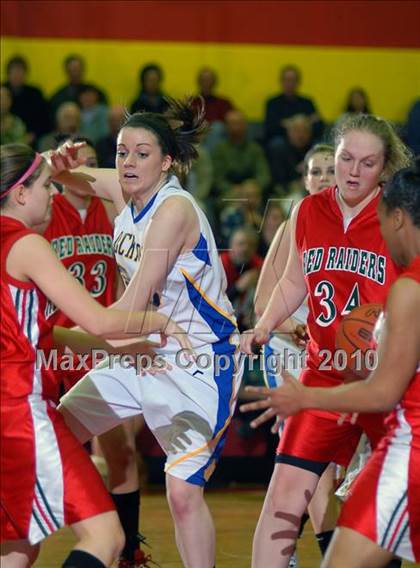 Thumbnail 1 in Jamestown vs. Lockport (Section VI Class AA Semifinal) photogallery.