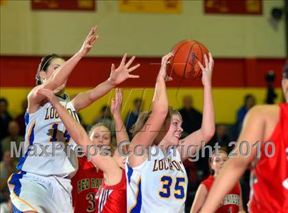 Thumbnail 3 in Jamestown vs. Lockport (Section VI Class AA Semifinal) photogallery.