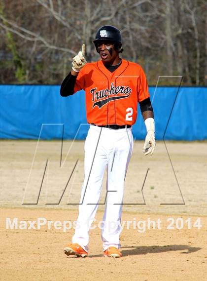 Thumbnail 2 in Churchland @ Norview photogallery.