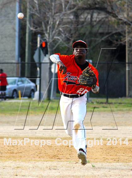 Thumbnail 2 in Churchland @ Norview photogallery.