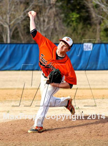Thumbnail 3 in Churchland @ Norview photogallery.
