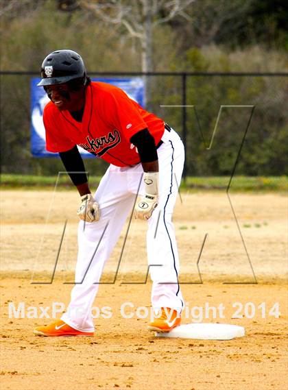 Thumbnail 3 in Churchland @ Norview photogallery.