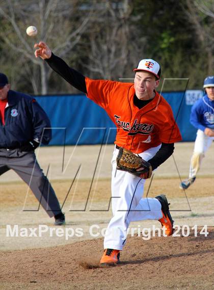 Thumbnail 3 in Churchland @ Norview photogallery.