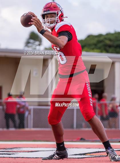Thumbnail 2 in Mater Dei @ Kahuku photogallery.