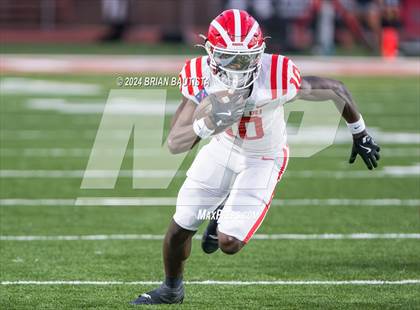 Thumbnail 1 in Mater Dei @ Kahuku photogallery.