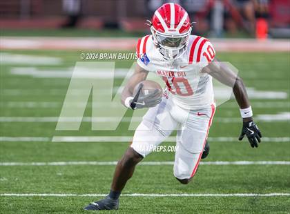 Thumbnail 3 in Mater Dei @ Kahuku photogallery.