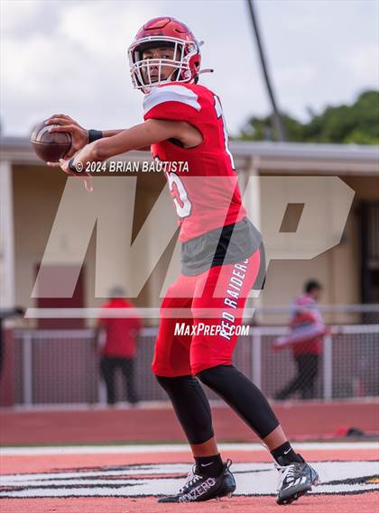 Thumbnail 3 in Mater Dei @ Kahuku photogallery.