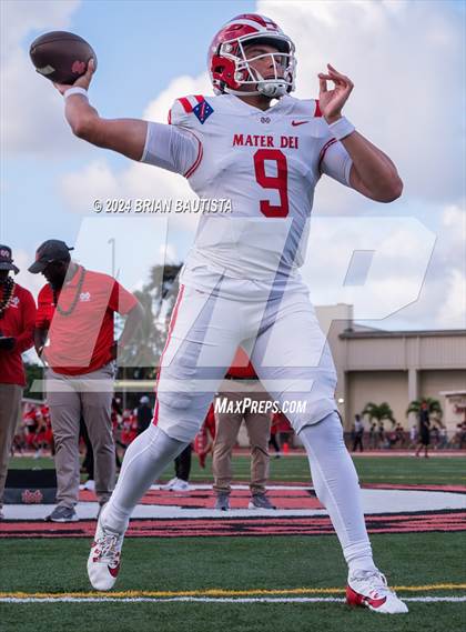 Thumbnail 3 in Mater Dei @ Kahuku photogallery.