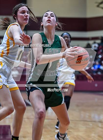 Thumbnail 2 in Timpson vs. Huntington (Holiday Hoops Classic) photogallery.
