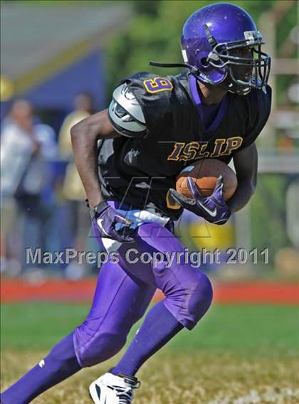 Thumbnail 3 in Rocky Point @ Islip  photogallery.