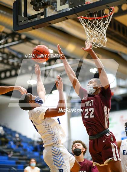Thumbnail 2 in Belleville West @ Belleville East photogallery.