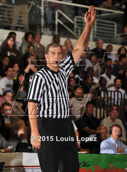 Thumbnail 2 in Mission Prep vs. Crespi (CIF SS 4AA Final) photogallery.