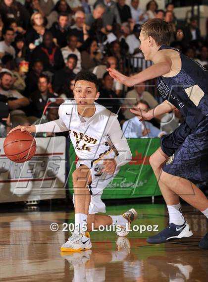 Thumbnail 2 in Mission Prep vs. Crespi (CIF SS 4AA Final) photogallery.
