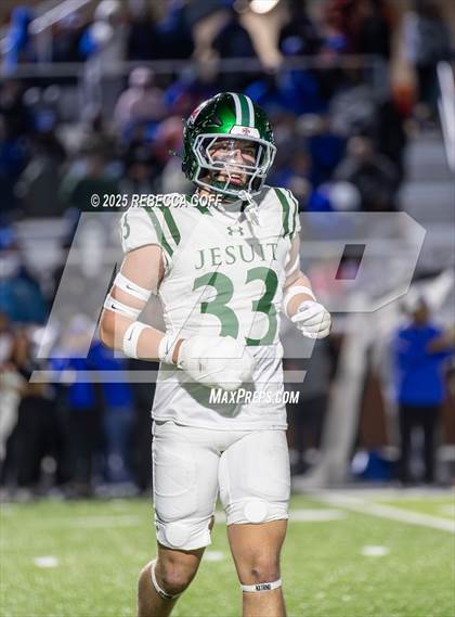 Thumbnail 3 in Dickinson vs. Strake Jesuit (UIL Football 6A D1 Regional) photogallery.