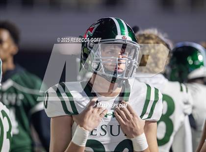 Thumbnail 3 in Dickinson vs. Strake Jesuit (UIL Football 6A D1 Regional) photogallery.