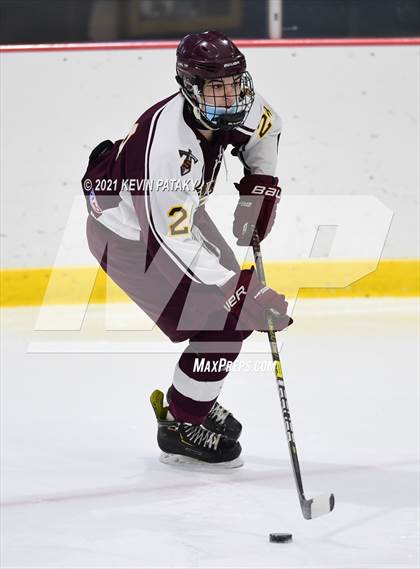 Thumbnail 1 in Sheehan @ Westhill/Stamford photogallery.