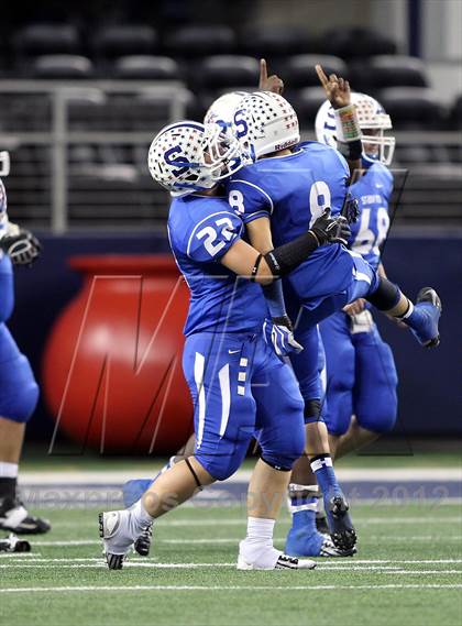 Thumbnail 3 in Mart vs. Stamford (UIL 1A Division 1 Final) photogallery.