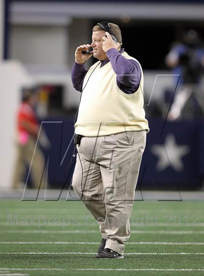 Thumbnail 1 in Mart vs. Stamford (UIL 1A Division 1 Final) photogallery.