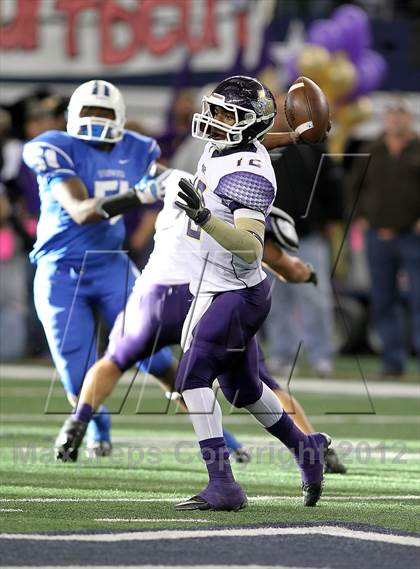 Thumbnail 2 in Mart vs. Stamford (UIL 1A Division 1 Final) photogallery.