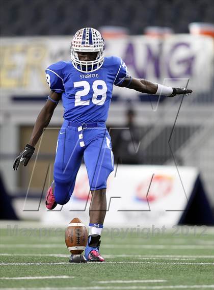 Thumbnail 2 in Mart vs. Stamford (UIL 1A Division 1 Final) photogallery.