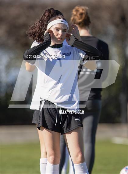 Thumbnail 3 in Analy vs Sonoma Academy photogallery.