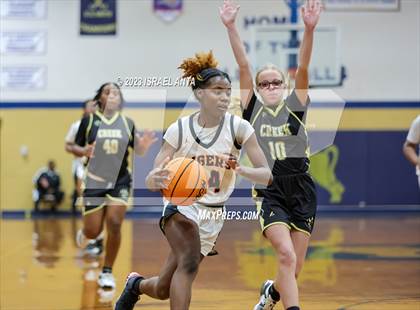Thumbnail 2 in Gray's Creek vs. South View (2023 Cumberland County Schools Holiday Classic Tournament) photogallery.