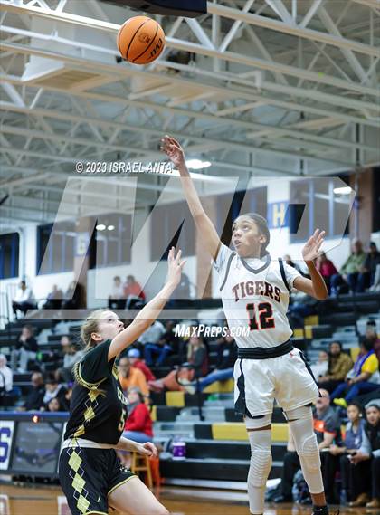Thumbnail 3 in Gray's Creek vs. South View (2023 Cumberland County Schools Holiday Classic Tournament) photogallery.