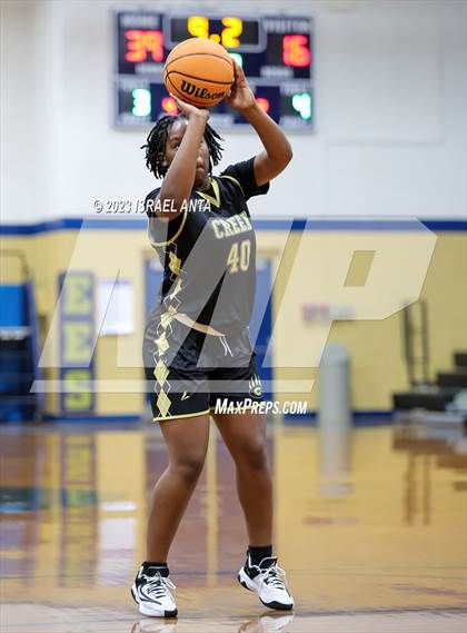 Thumbnail 1 in Gray's Creek vs. South View (2023 Cumberland County Schools Holiday Classic Tournament) photogallery.
